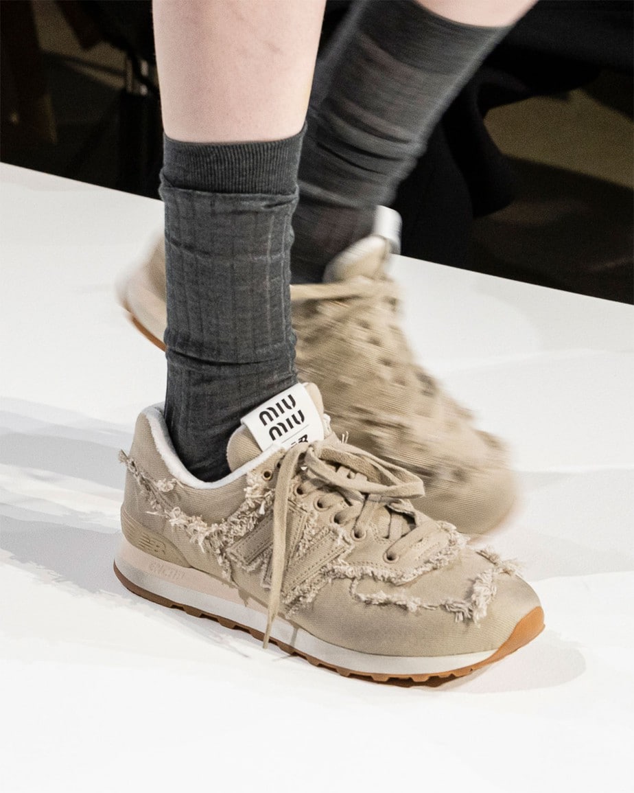 Miu Miu New Balance 03