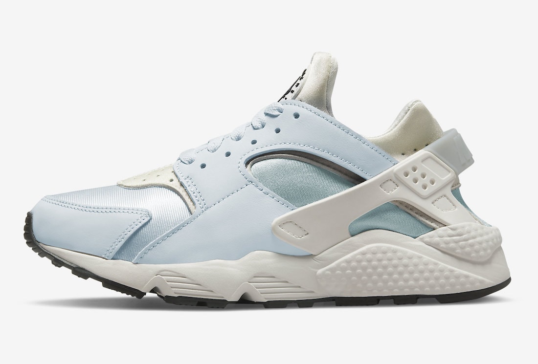 Nike Air Huarache DH4439-400