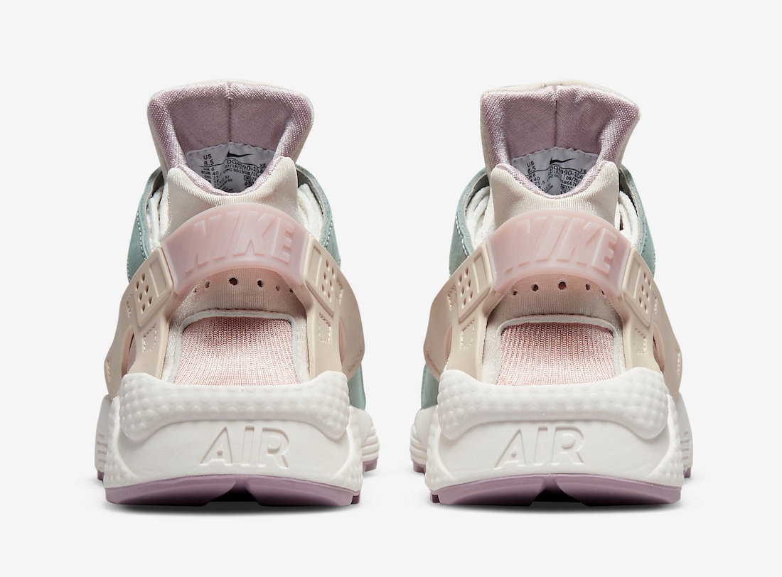 Nike Air Huarache Dusty Sage DQ4990-104