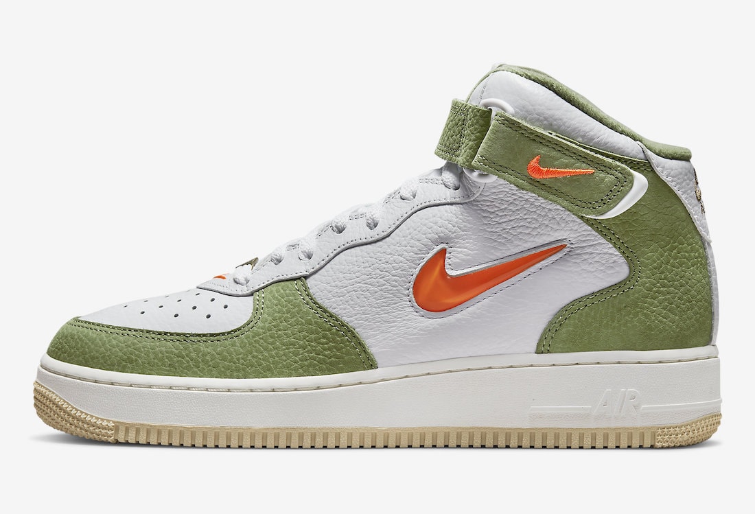 Nike Air Force 1 Mid DQ3505-100