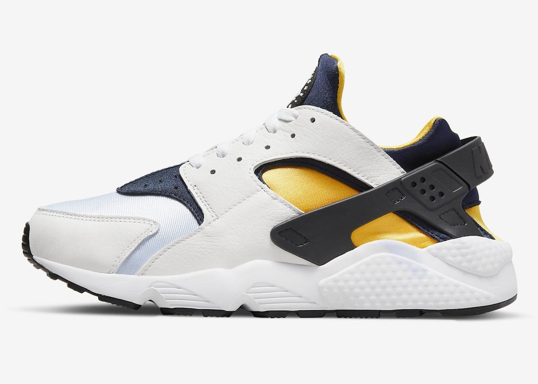 Nike Air Huarache Michigan DD1068-107