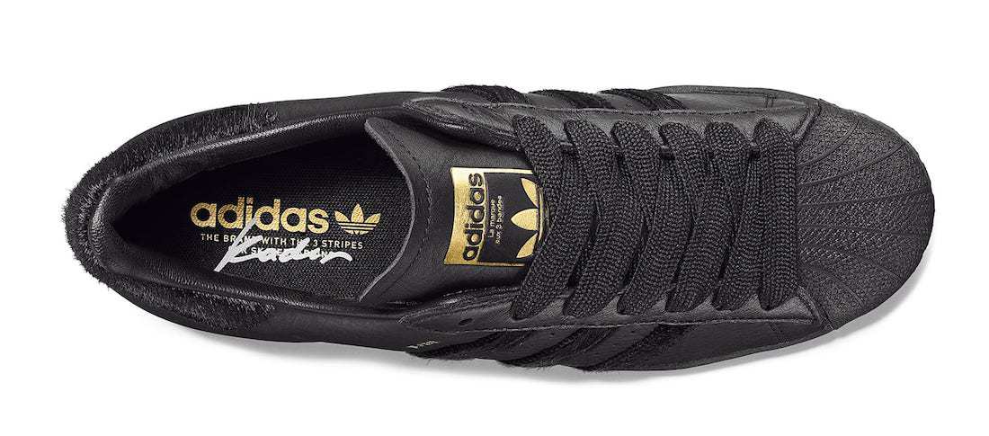 Kader Sylla adidas Superstar GX7172