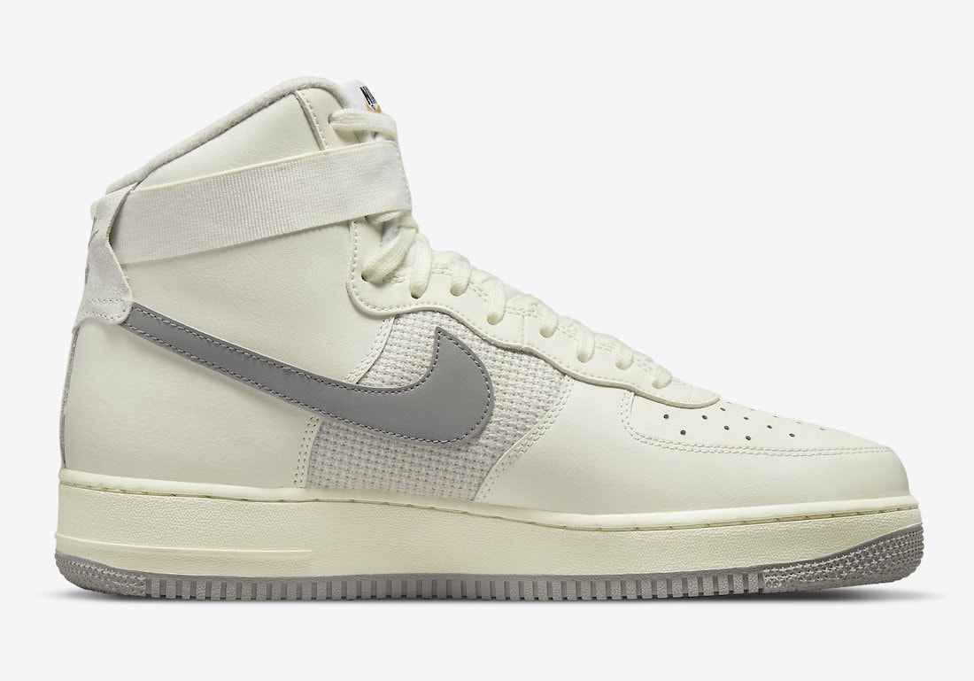 Nike Air Force 1 High Vintage Sail DM0209-100
