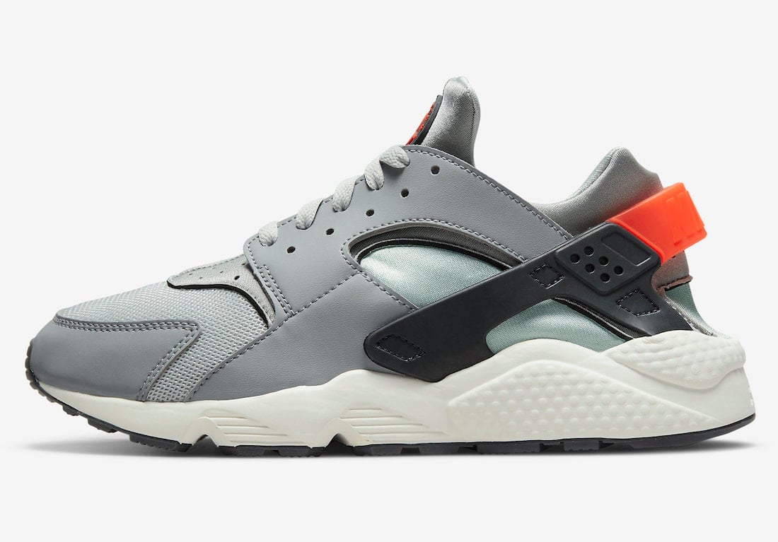 Nike Air Huarache DR8606-001
