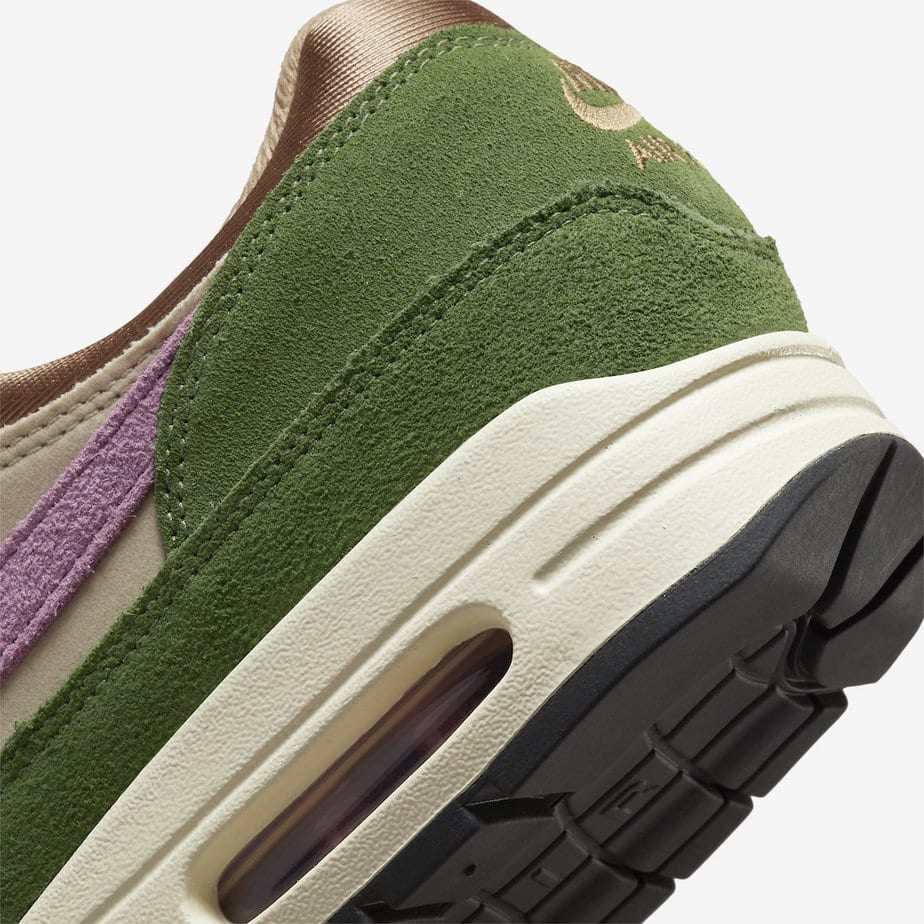Nike Air Max 1 Treeline Skunk DR9773-300