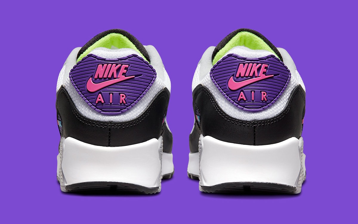 Nike Air Max 90 What The DR9900-100