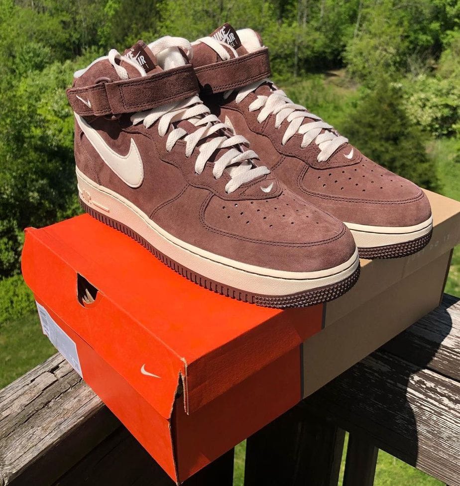 Nike Air Force 1 Mid Chocolate Cream DM0107-200