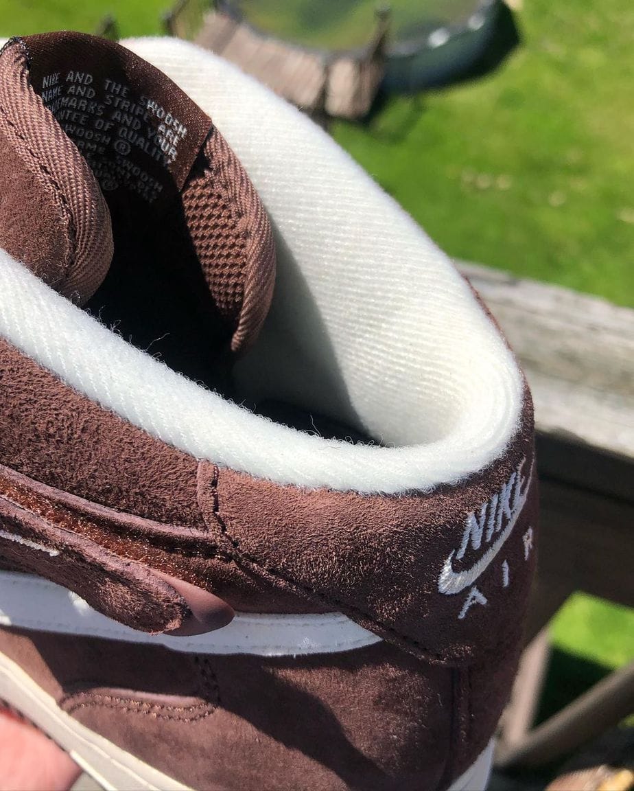 Nike Air Force 1 Mid Chocolate Cream DM0107-200