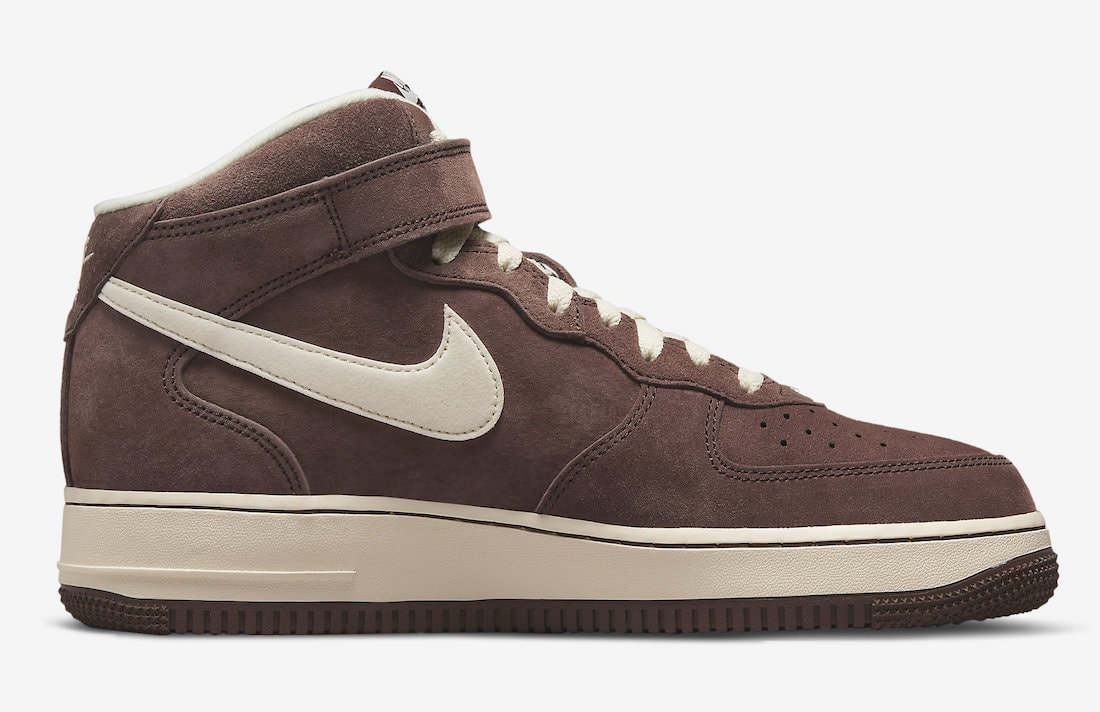 Nike Air Force 1 Mid Chocolate DM0107-200