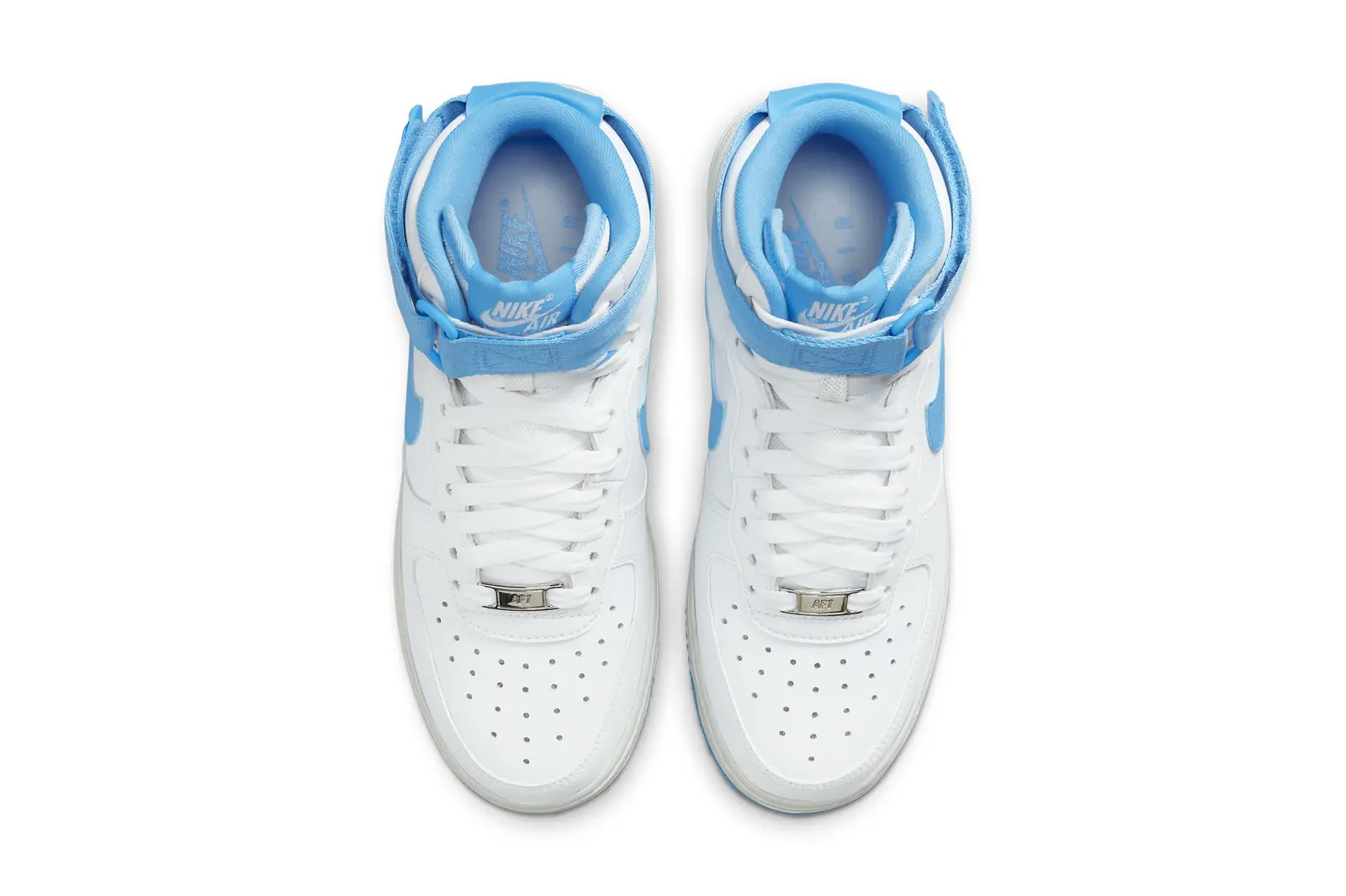 Nike Air Force 1 High Carolina.webp