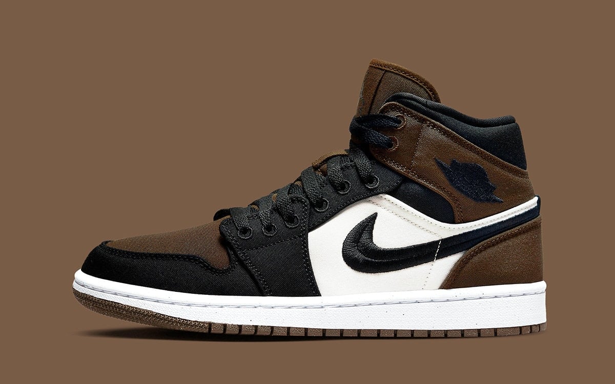 Air Jordan 1 Mid Mocha Toe
