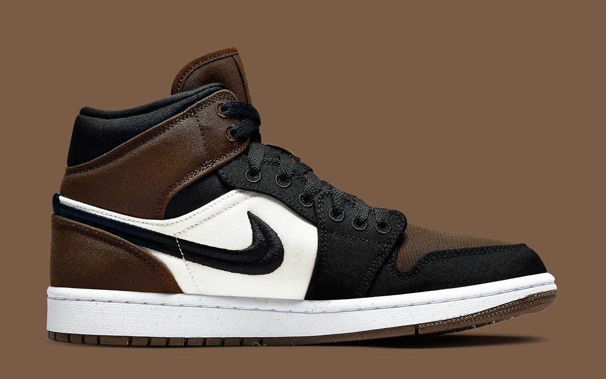 Air Jordan 1 Mid Mocha Toe