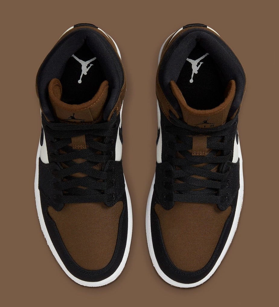 Air Jordan 1 Mid Mocha Toe