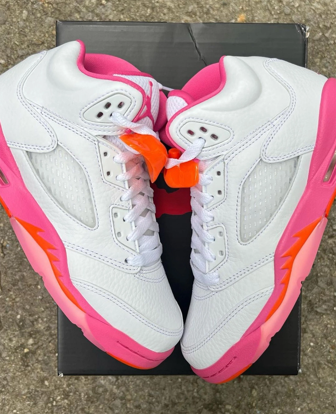 Air-Jordan-5-GS-White-Pinksicle-Safety-Orange-WNBA-Release-Date-1