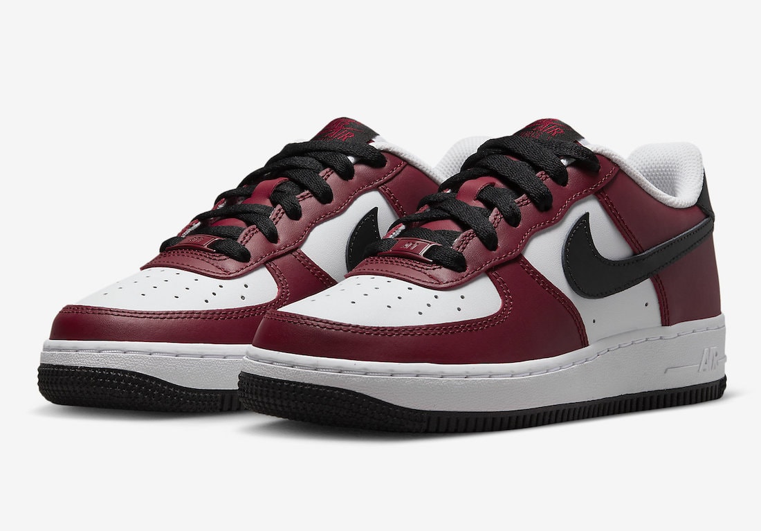 white and red air force 1 mens