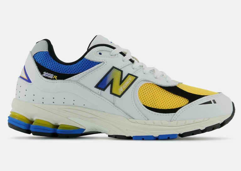 New Balance 2002R 'Vibrant Apricot' Release - JustFreshKicks New Balance 2002R 'Vibrant Apricot' Release - JustFreshKicks