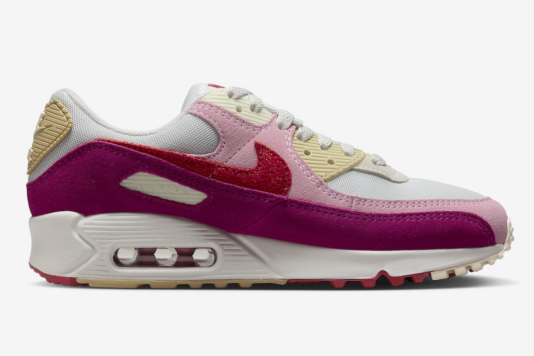 Nike-Air-Max-90-Valentines-Day-FB8477-001-Release-Date-4