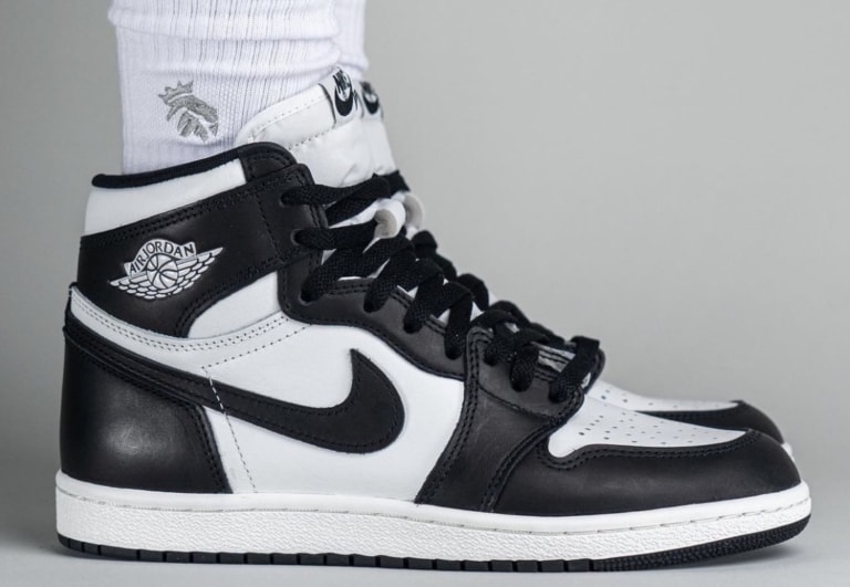 Air-Jordan-1-High-85-Black-