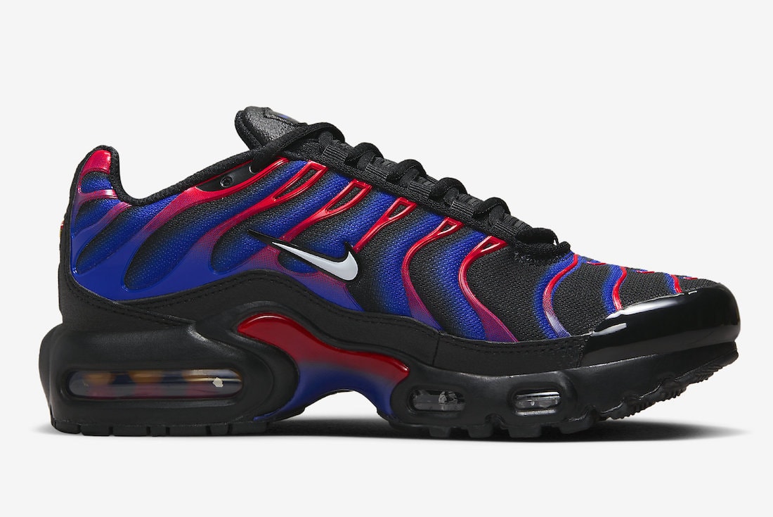 Nike-Air-Max-Plus-GS-Spider-Man-FQ2406-001-4