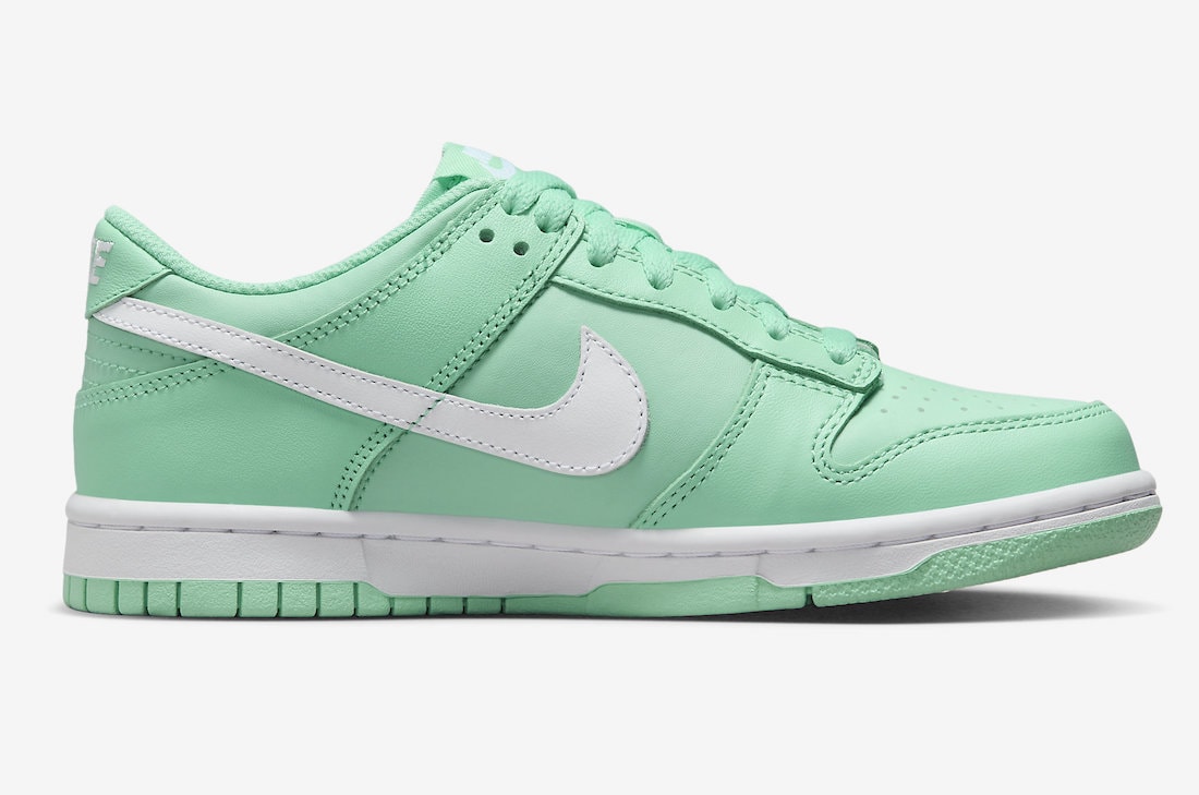 Nike-Dunk-Low-GS-Light-Menta-DH9765-302-4