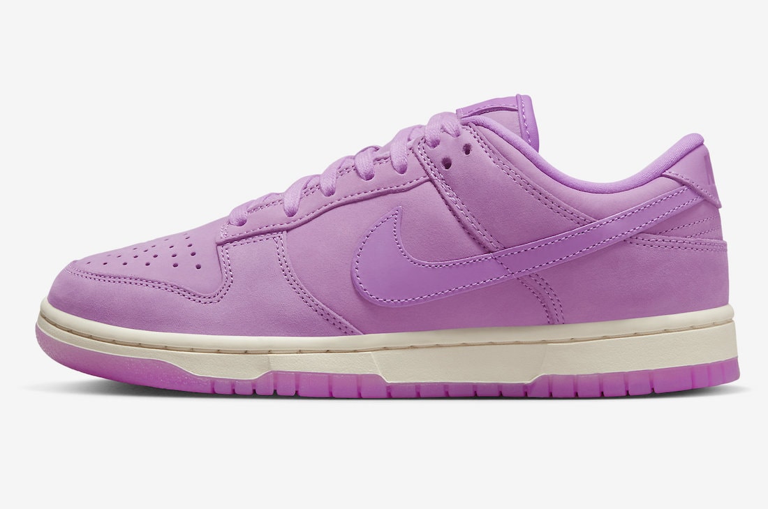 Nike-Dunk-Low-Pink-DV7415-500-4