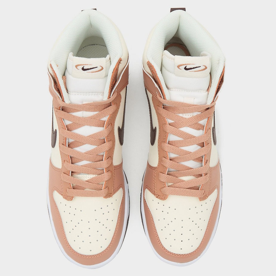 Nike Dunk High Dusted Clay