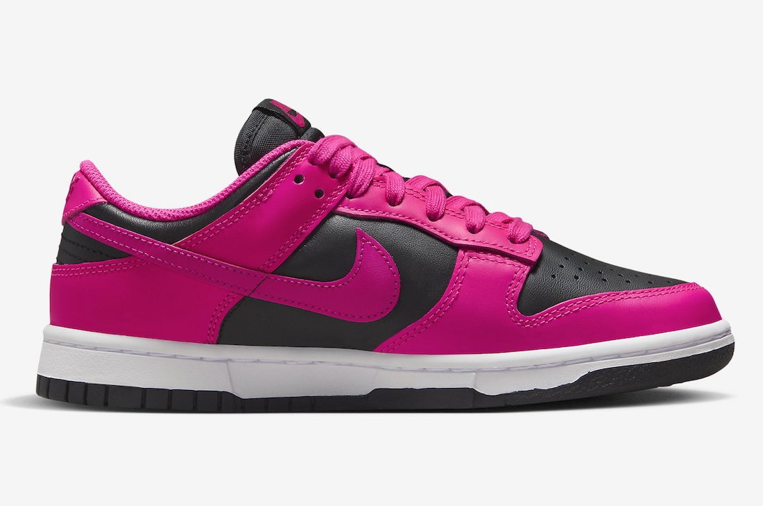 Nike-Dunk-Low-Fierce-Pink-Fireberry-DD1503-604-4