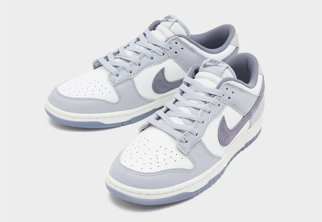 Nike Dunk Low Light Carbon