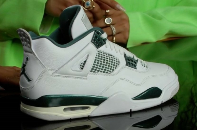 air-jordan-4-oxidized-green-  display picture 2