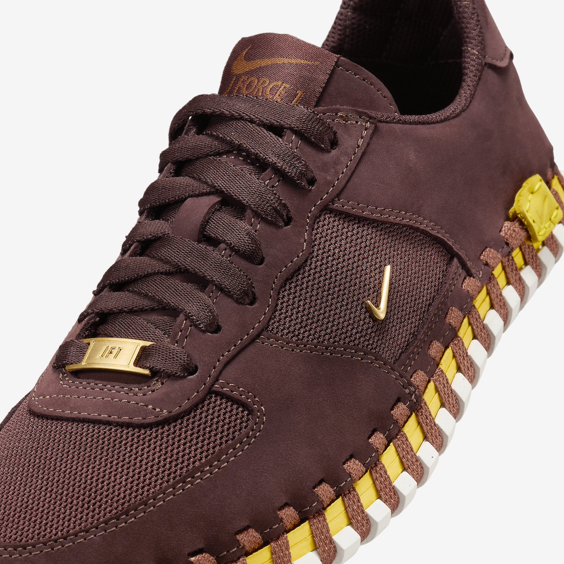 Jacquemus Nike J Force 1 Low Earth DR0424-200