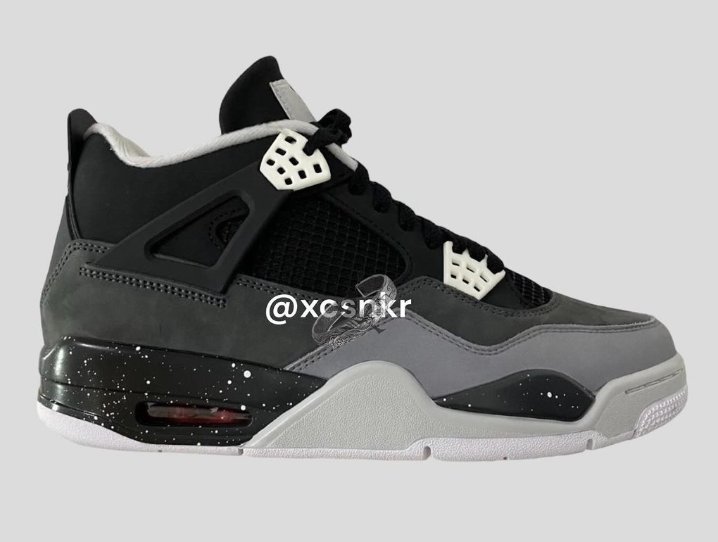 Air Jordan 4 “Fear”