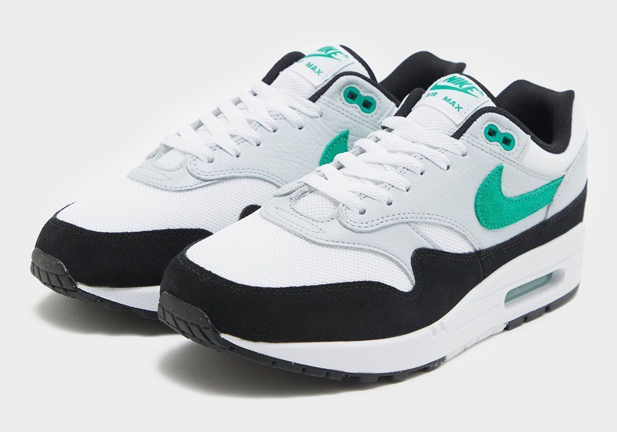 Nike Air Max 1 “Green Chili”