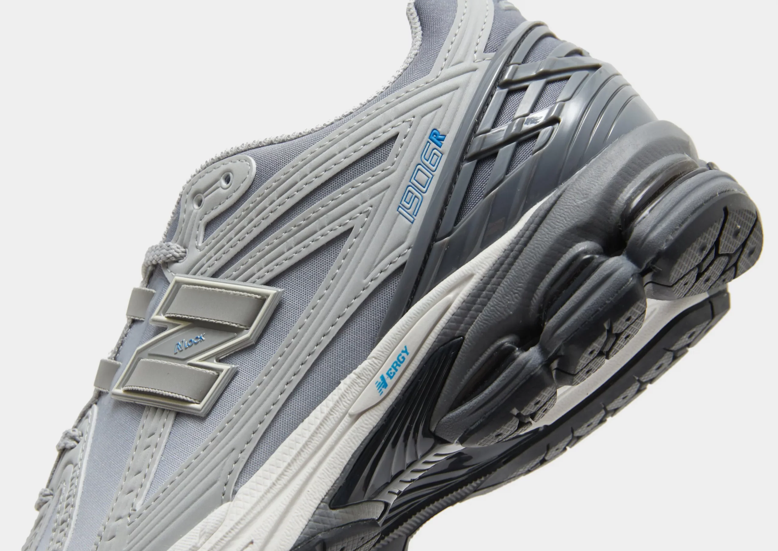 New Balance 1906R Grey Gradient
