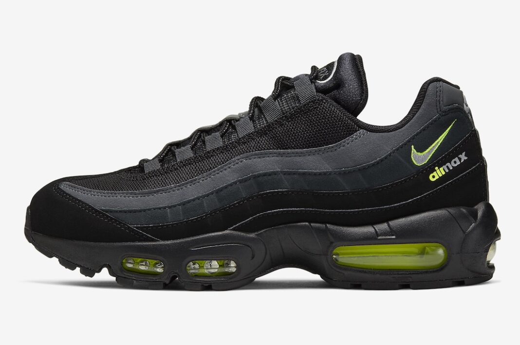 Nike Air Max 95 "Black Volt"
