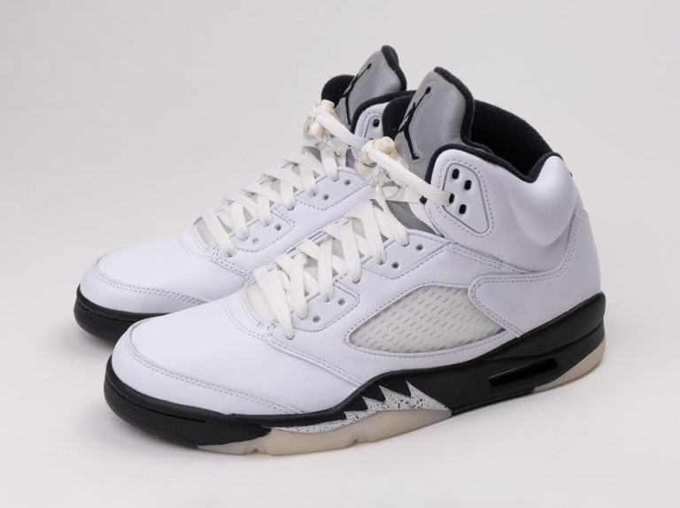Air Jordan 5 "White Black"