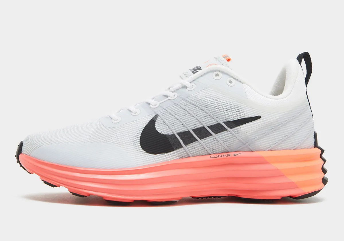 nikes lunar roam hot lava HF4901-100
