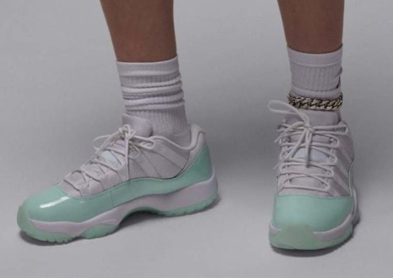 ★人気★Nike★Air Jordan 11 Retro Low IGLOO WMS Air Jordan 11 Retro Low Igloo (TD) - 645107-103 Raffles