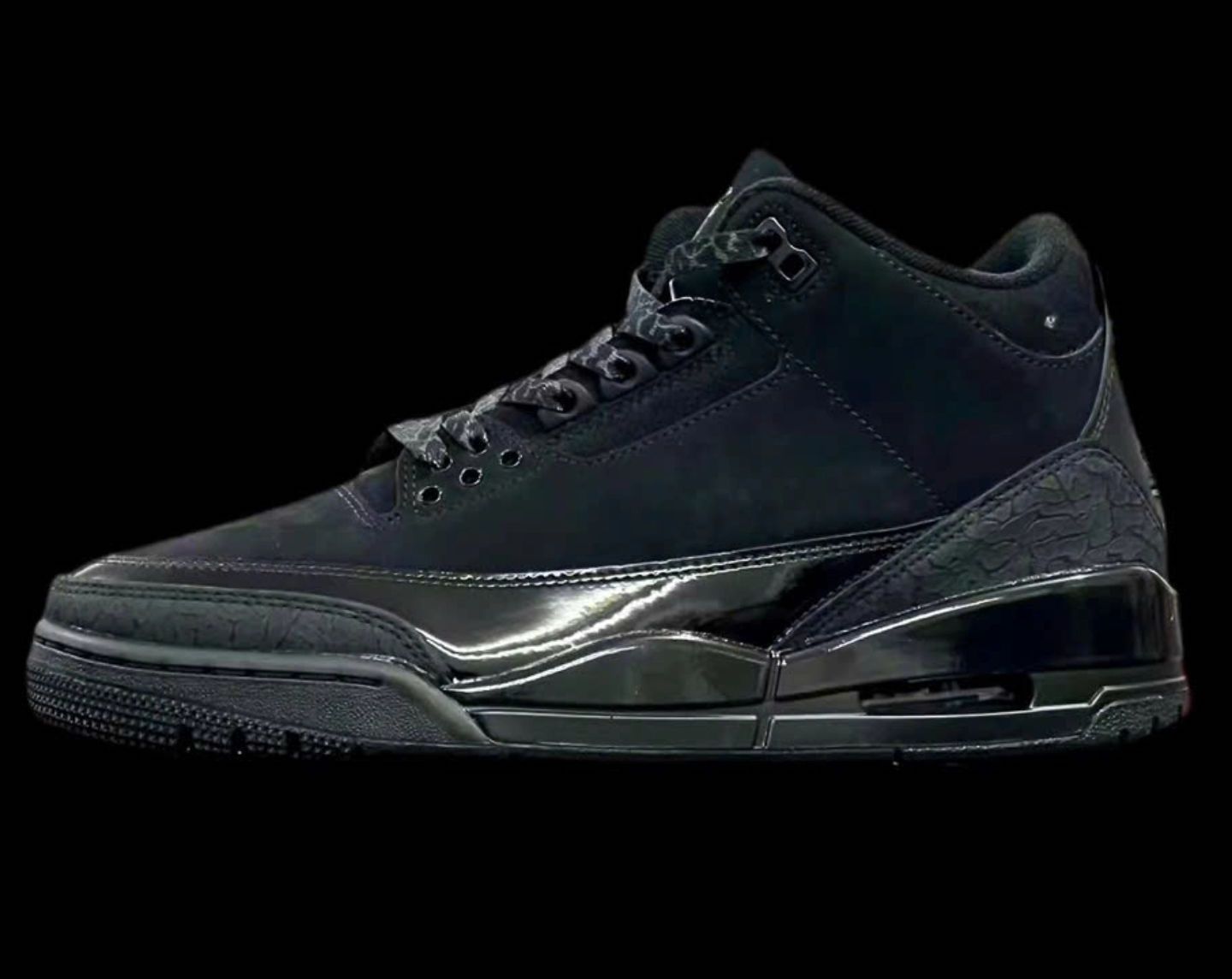 Air Jordan 3 Black Cat