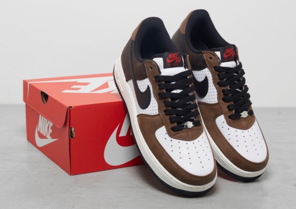 Nike Air Force 1 Low 