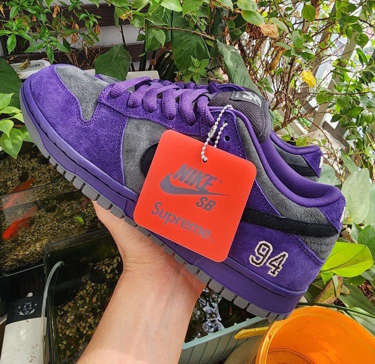 Supreme x nike sb low online