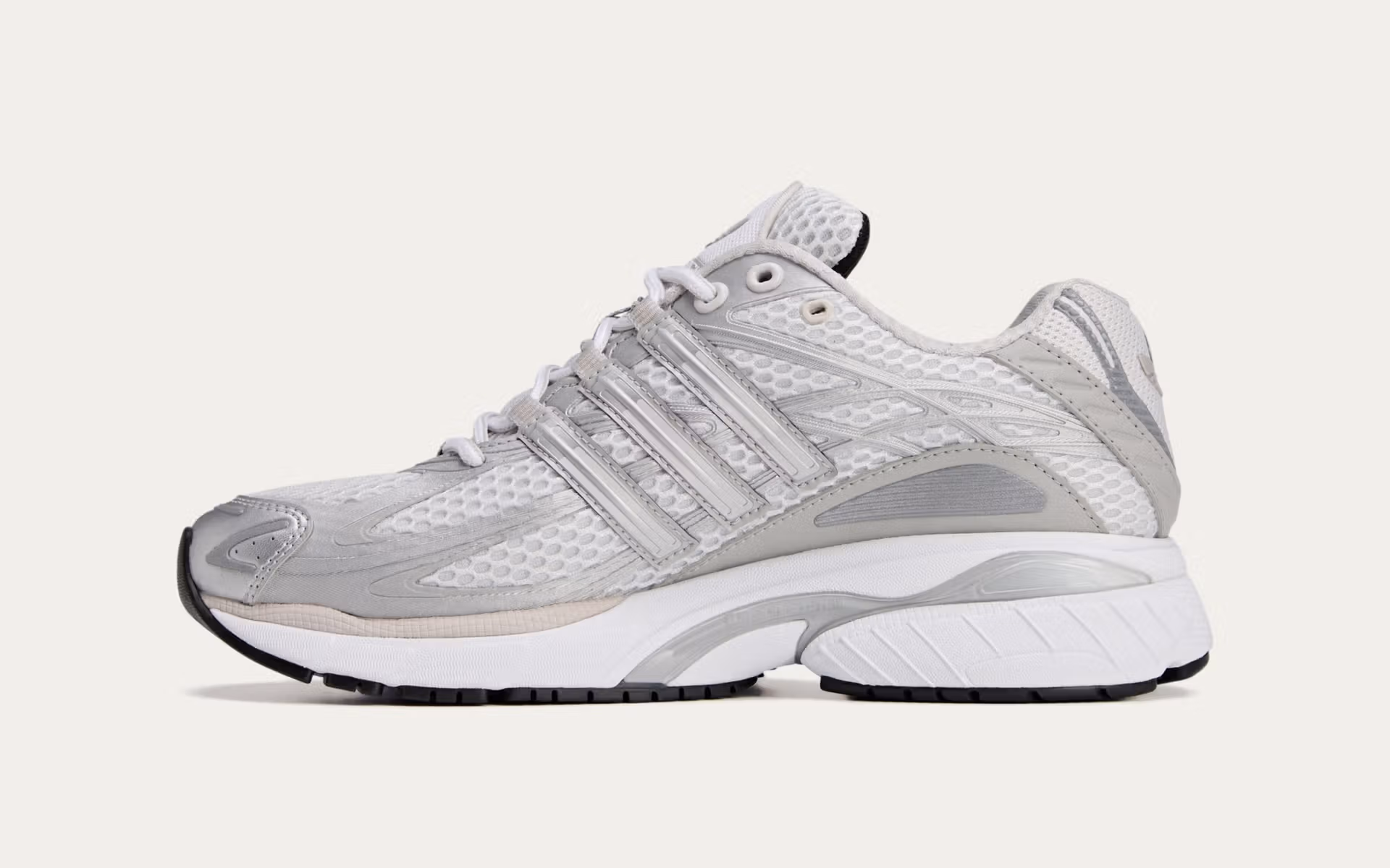 Sporty & Rich adidas Adistar Cushion Grey