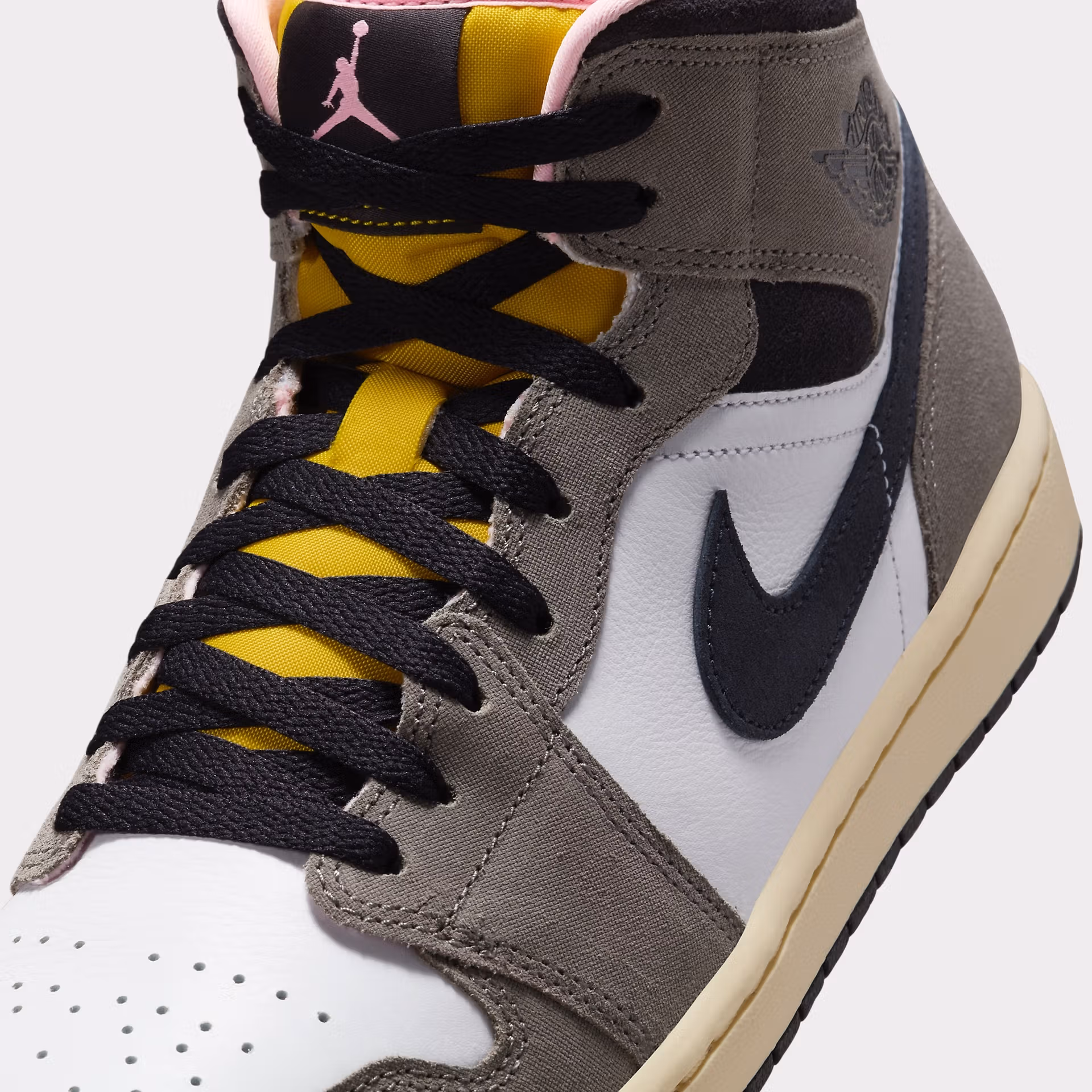 Air Jordan 1 Mid Cave Stone HQ2011-100
