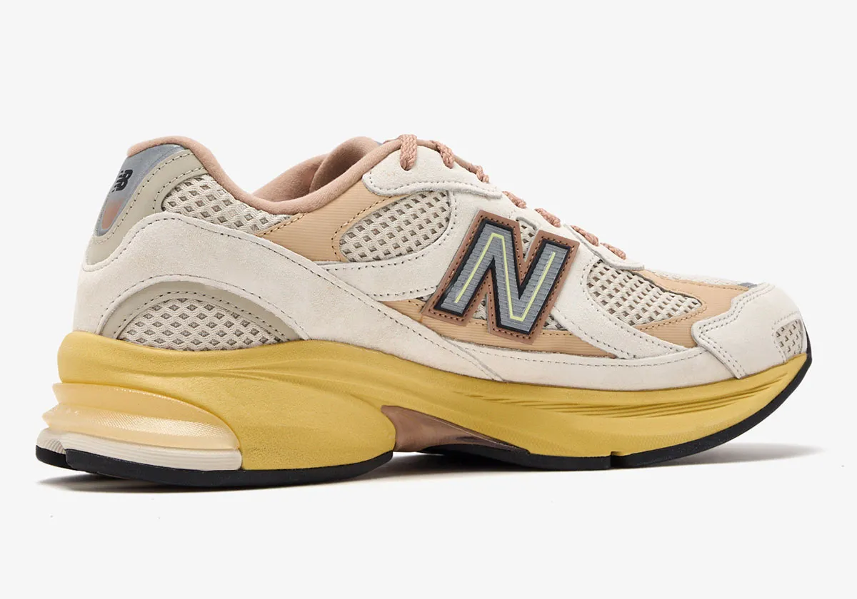 New Balance 2010 White/Pink Summer 2025