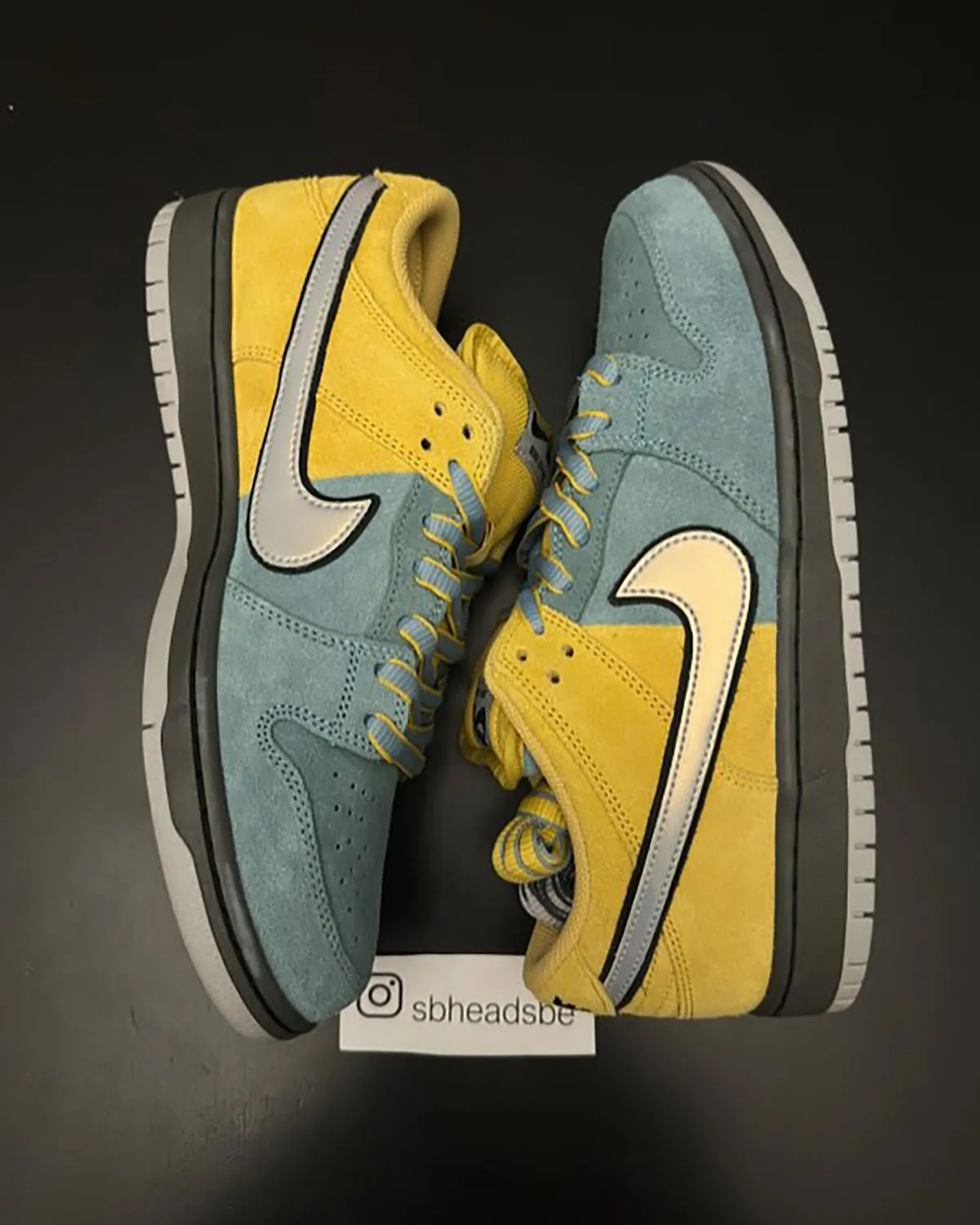 Nike SB Dunk Low Split Lightning