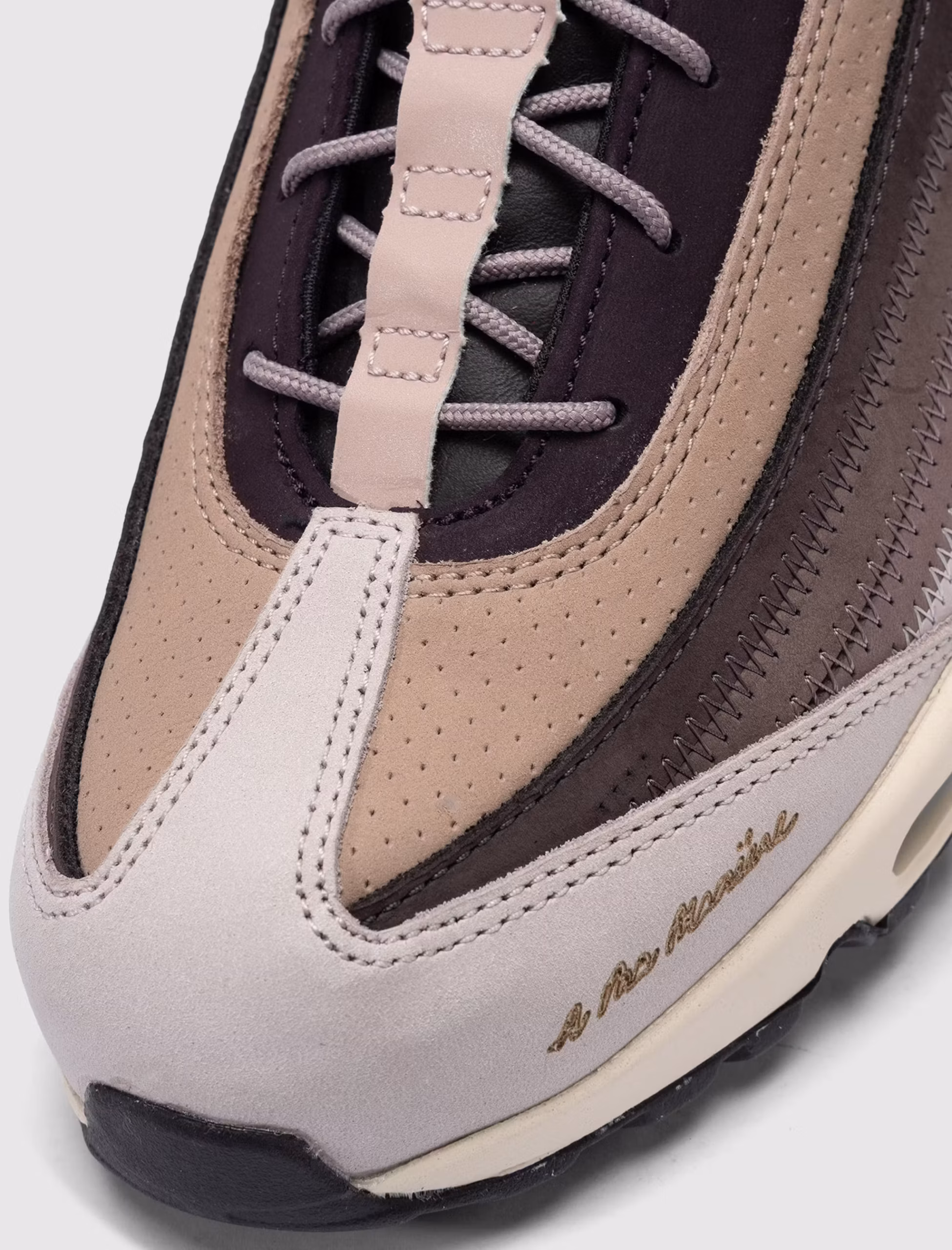 A Ma Maniere Nike Air Max 95 Diffused Taupe FZ8743-201