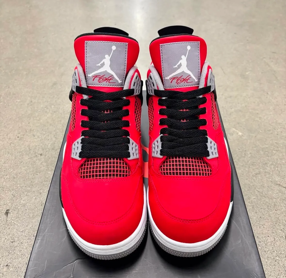Air Jordan 4 Toro Bravo FQ8138-600