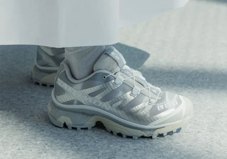 AsphaltGold & Salomon Celebrate Avid Travelers with a “Transit” XT-4