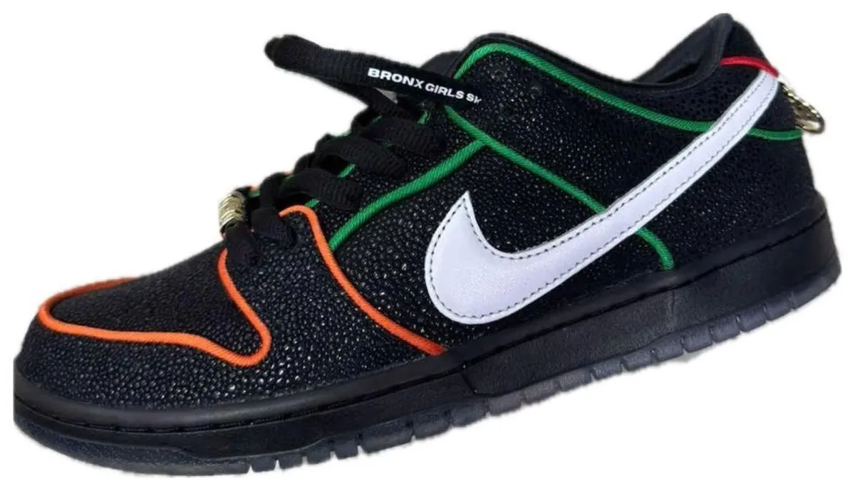 Bronx Girls Skate Nike SB Dunk Low HV1664-001