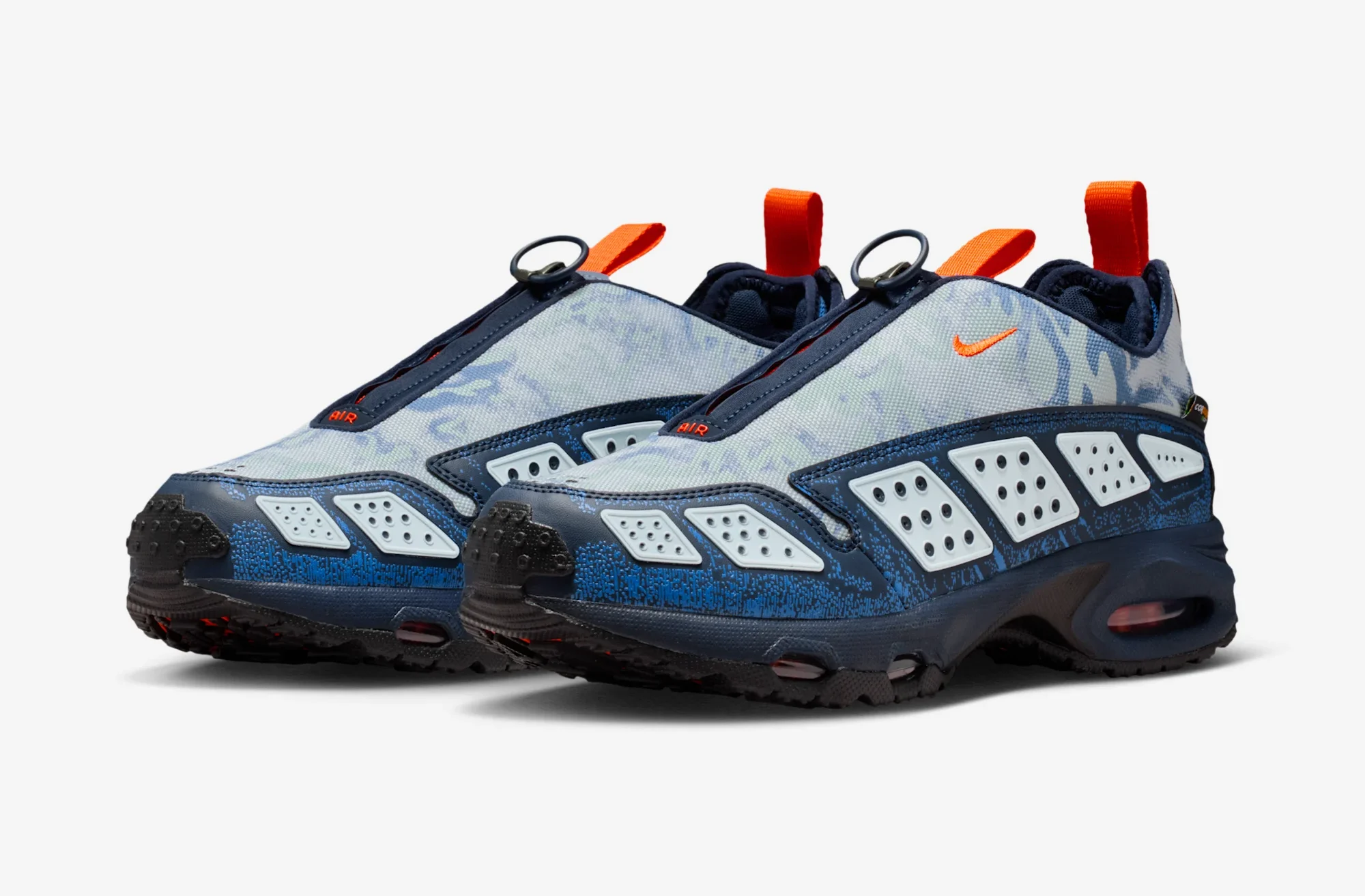 Cordura Nylon Dresses the Latest Nike Air Max Sunder