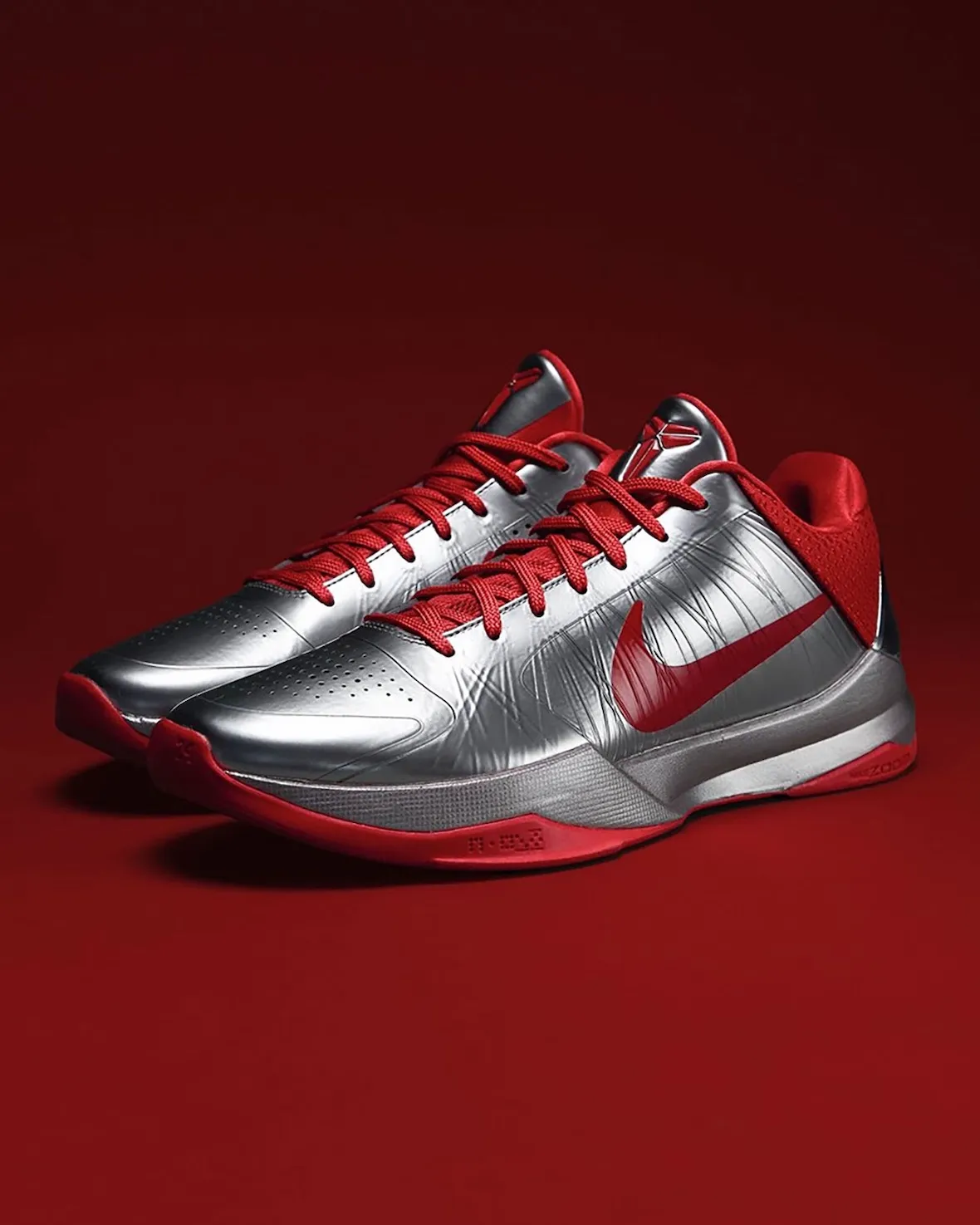 Caitlin Clark Nike Kobe 5 ROTY IV2712-001